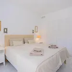 Luxury Groundflr & In 200 Meters Lejlighed *
