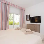 Luxury Groundflr & In 200 Meters Lejlighed