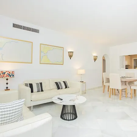 Luxury Groundflr & In 200 Meters Lägenhet Marbella